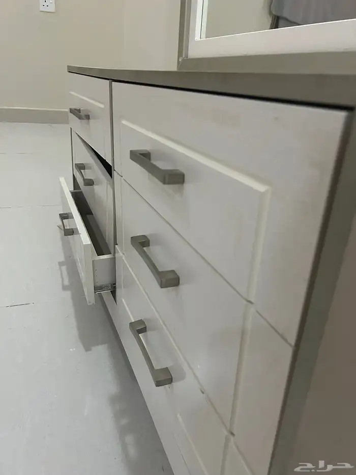 تسريحه للبيع فيه جه الرجل طاحت تحتاج تركيب 3