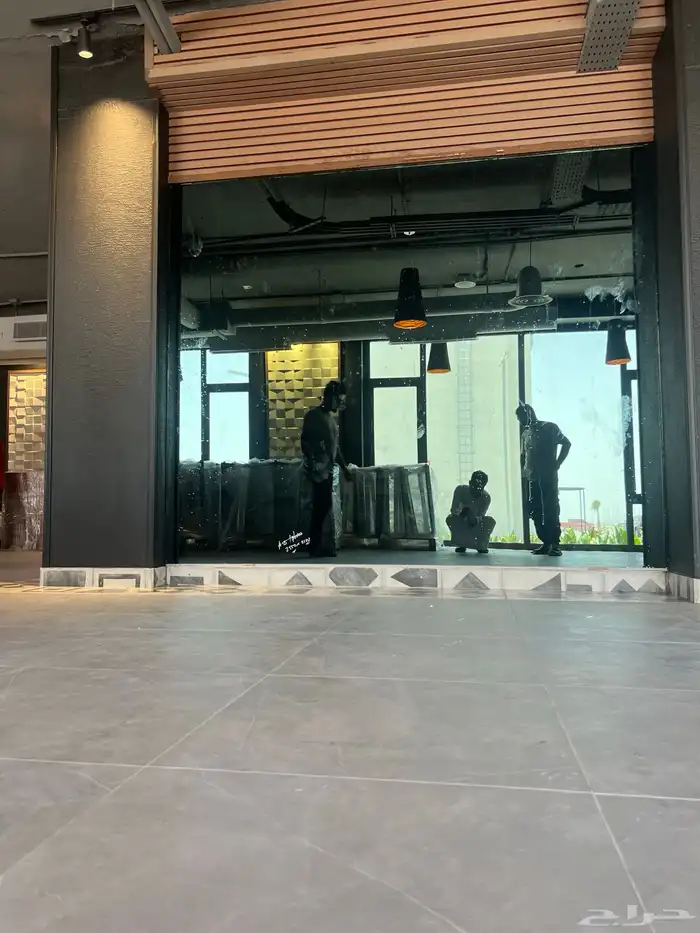 زجاج سكريت 0