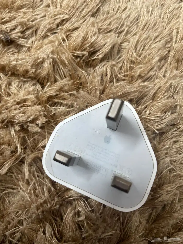 كيبل ايفون قديم اصلي 100 0