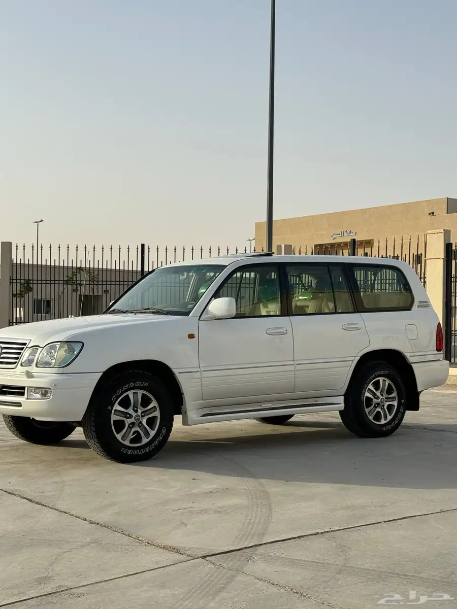 لكزس 2006 تم البيع 11