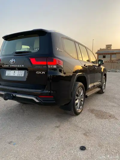 لاندكروزر GX.R L5 مودل 2022 نضيف 3