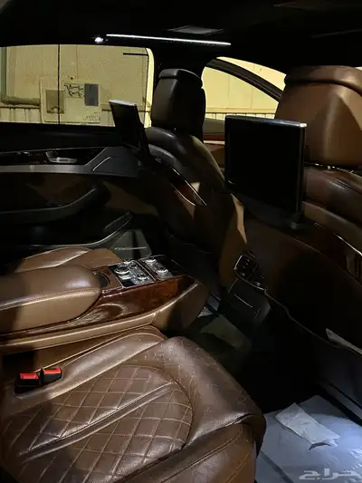 اودي A8 4