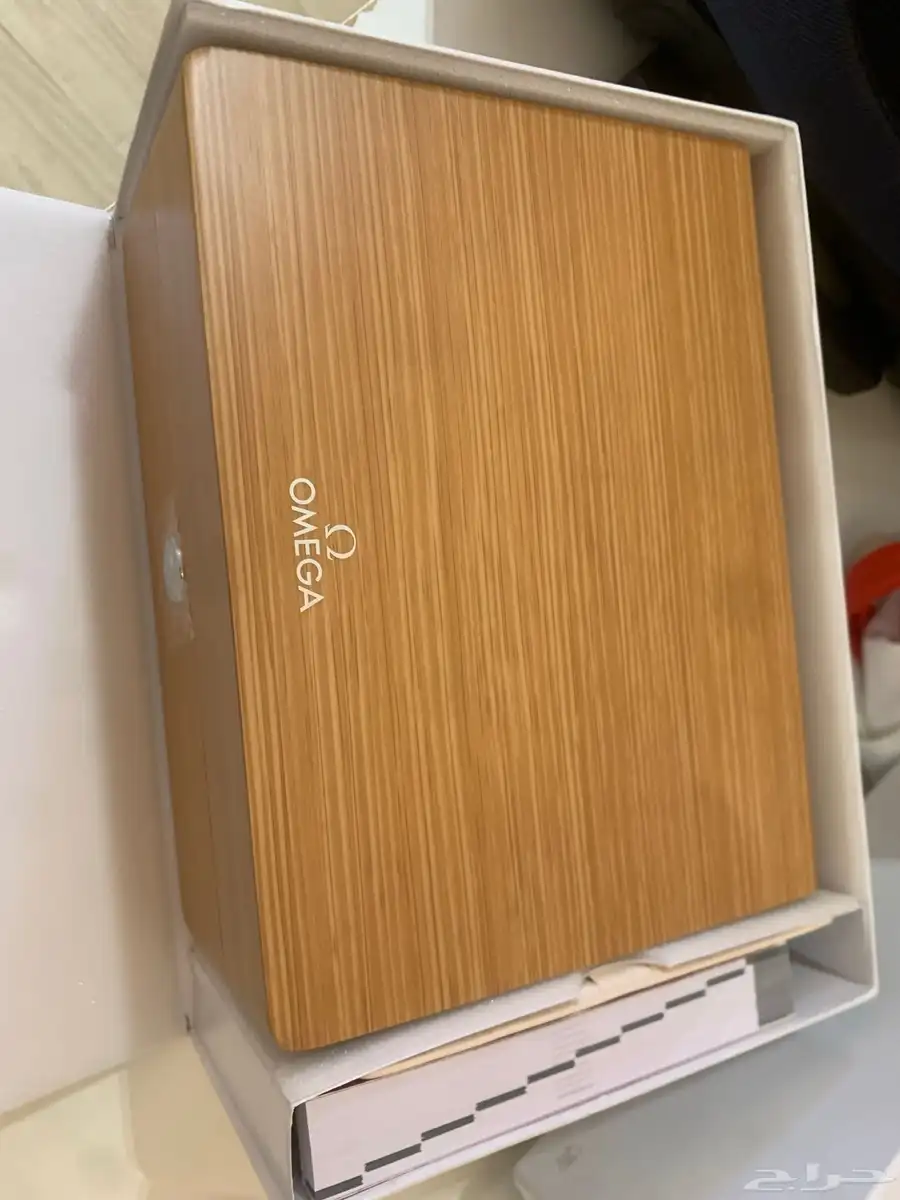 ساعه omega 2