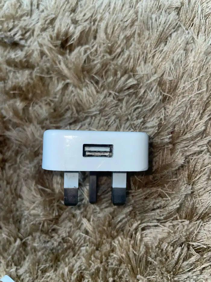 كيبل ايفون قديم اصلي 100 4