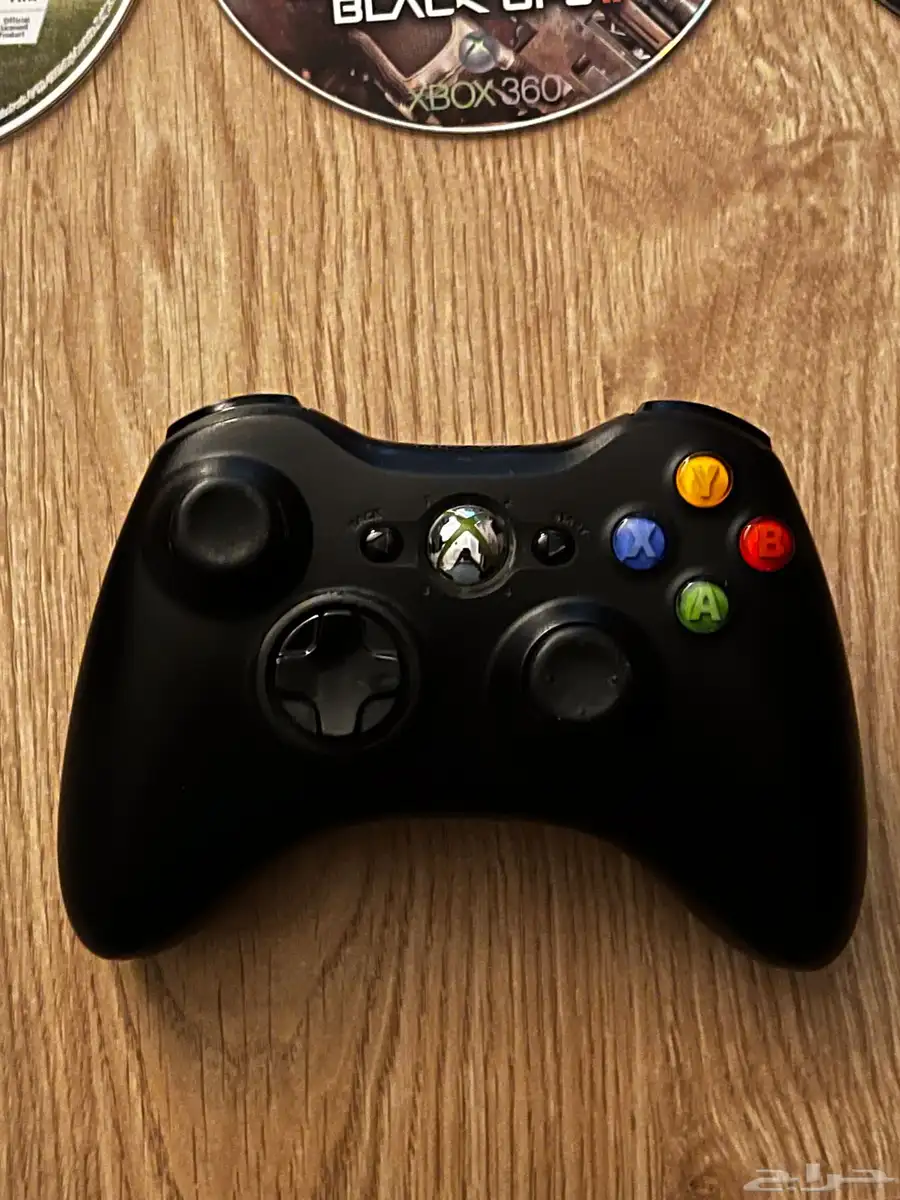 للبيع جهاز Xbox 360 ويد و12 شريط 2