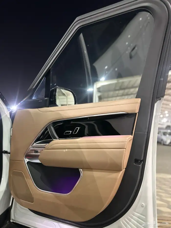 رنج روفر 2023 14