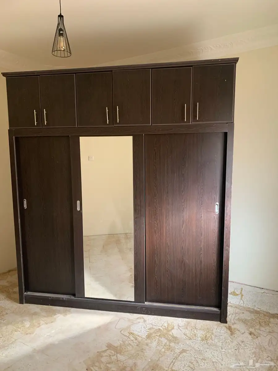 دولاب ملابس 2