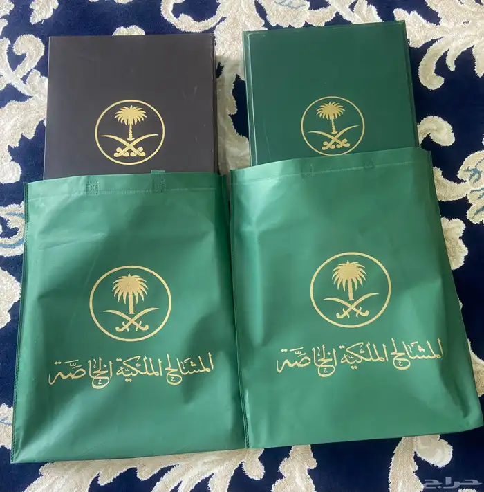 بشوت للبيع من النوع الغالي 0