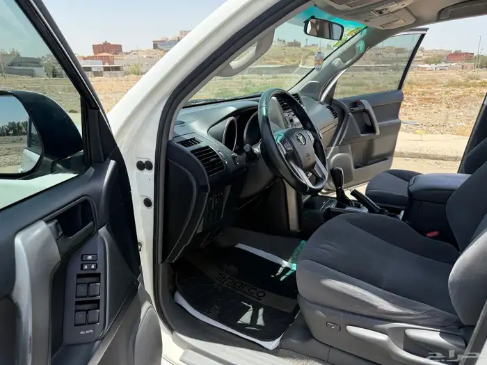 تم البيع برادو 2011 ستة سلندر فل بدون فتحة مخزن 24