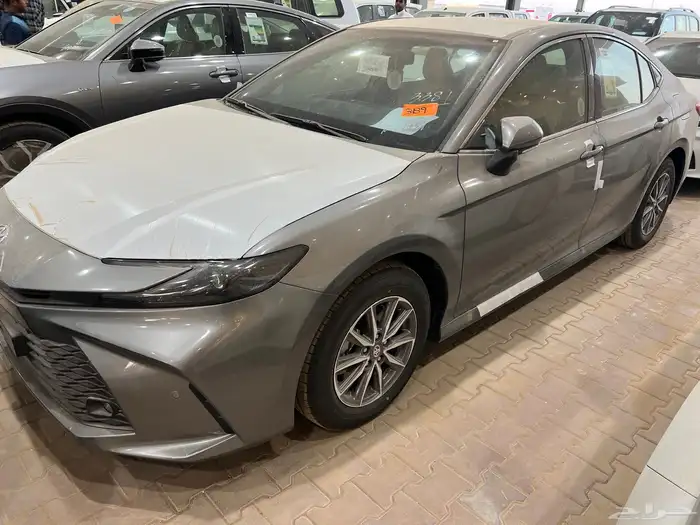 كامري 2025 جميع الالوان والفئات اقساط بنوك 28