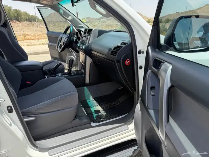 تم البيع برادو 2011 ستة سلندر فل بدون فتحة مخزن 26