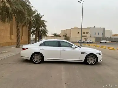 جنسس G90 2020 8