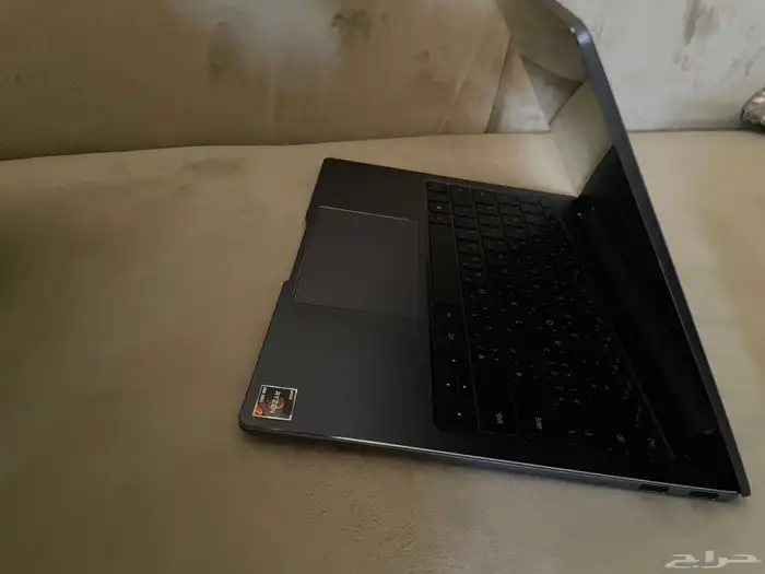 لاب توب هواوي 14 نظيف جديد استخدام قليل. 4