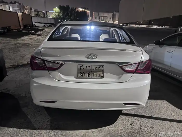 سوناتا 2014 اللون لؤلؤي 0