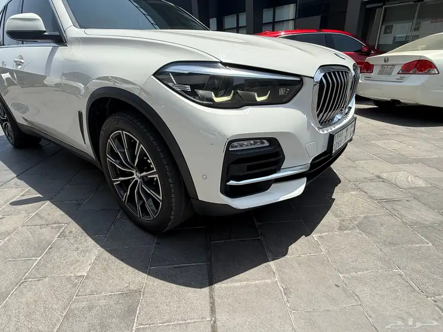 BMW X5 - Full option 2019 4