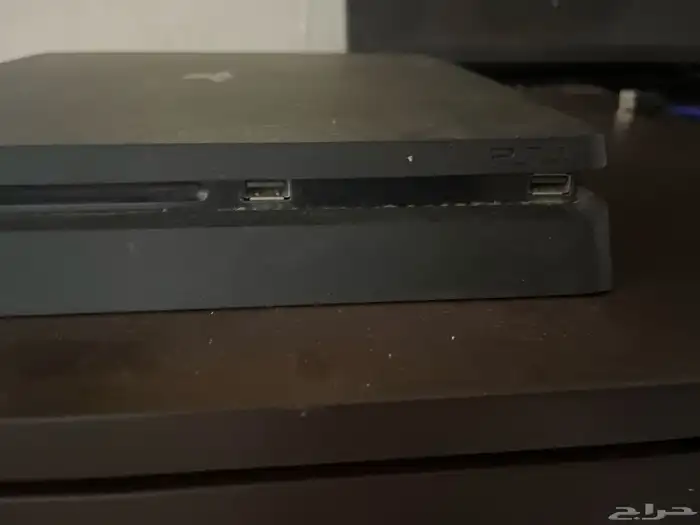 سوني فور نضيف مع يده مع اسلاكه مدخل الشاحن صالح 2