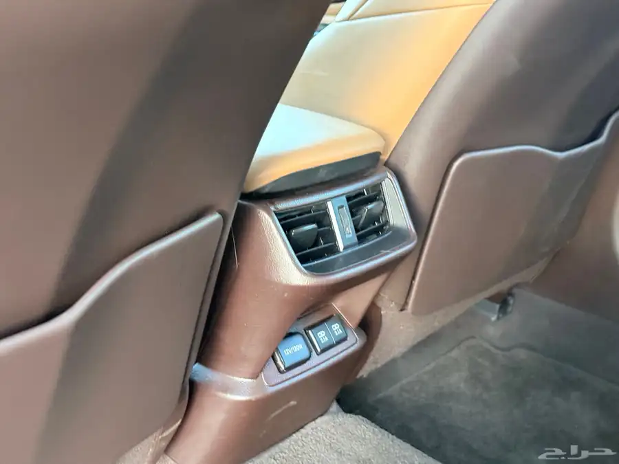 لكزس Es350 موديل 2020 شرط ممشى قليل 36