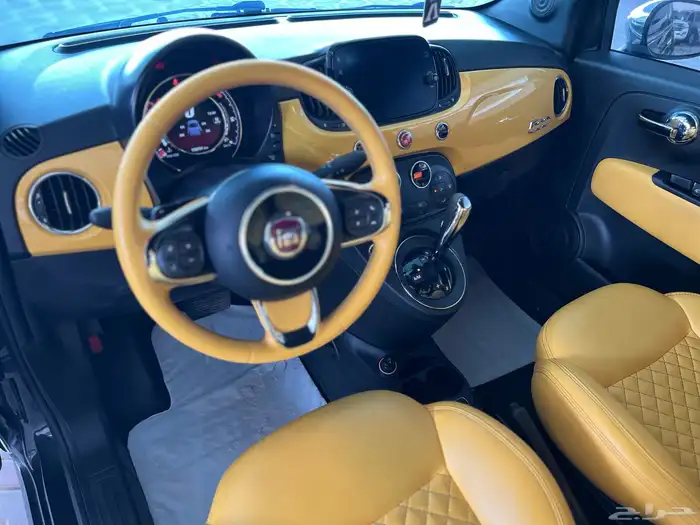 فيات 2020 سعودي ماشي 106 الف قمة فالنظافة داخل اصفر 11