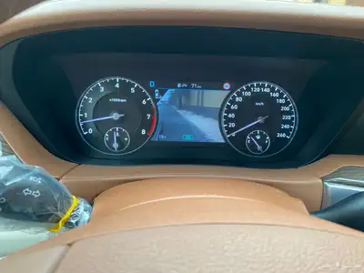 جنسس G90 2020 33