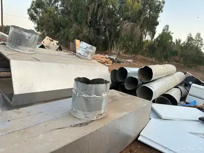 عدة مطعم شبه الجديد مستخدم 3 شهور فقط 16