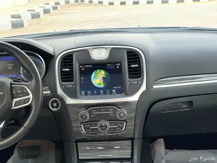 كرايزلر C300 لمتد موديل 2021 نظيف شرط 29