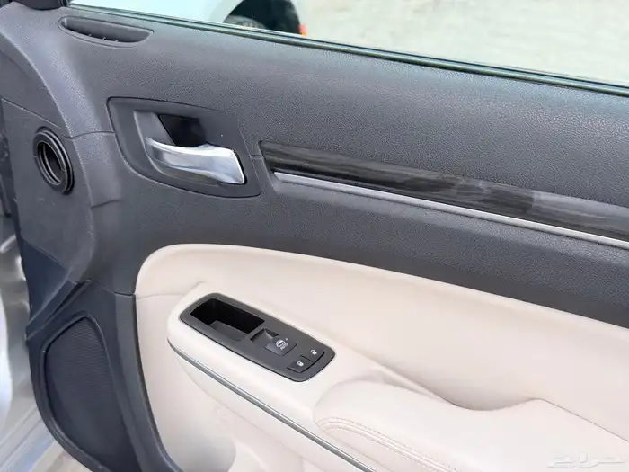 كرايزلر C300 لمتد موديل 2021 نظيف شرط 26