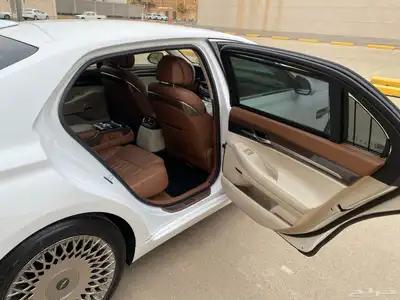 جنسس G90 2020 25
