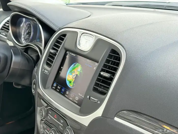 كرايزلر C300 لمتد موديل 2021 نظيف شرط 24