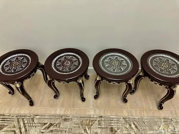 طاولات خشب 1