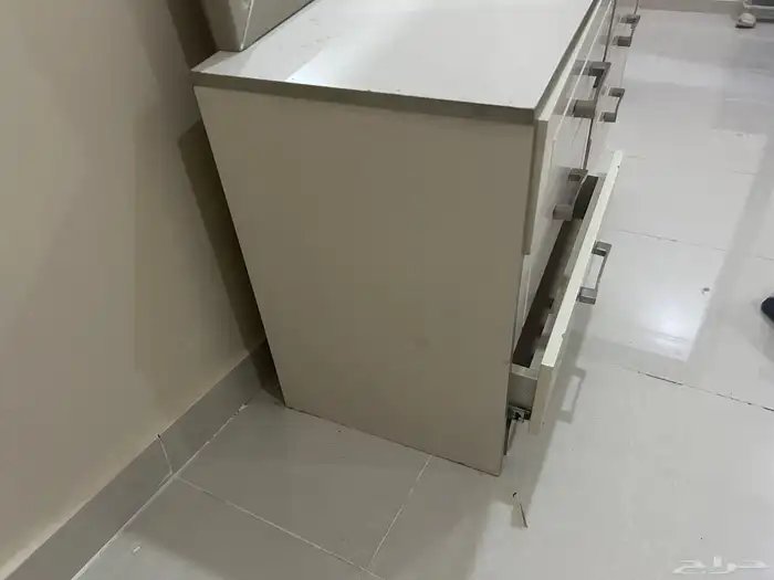 تسريحه للبيع فيه جه الرجل طاحت تحتاج تركيب 0