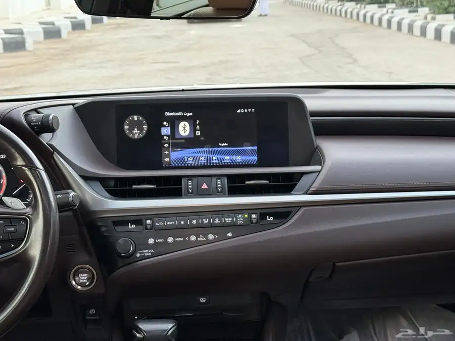 لكزس Es350 موديل 2020 شرط ممشى قليل 30