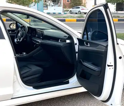 عرض كيا k5 بنزين 2020 بسعر 61 الف 8