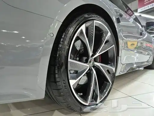 اودي RS7 2023 16