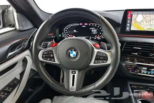 M5 2023 BMW 8