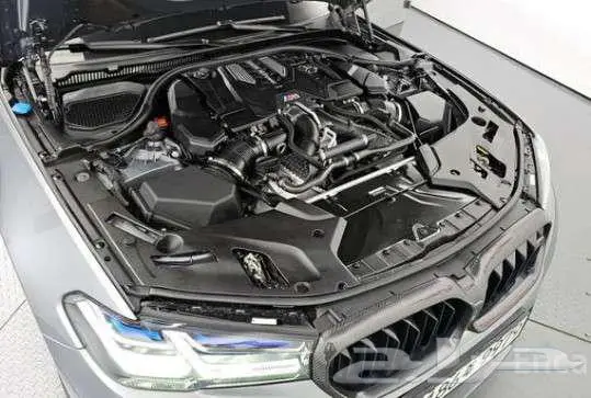 M5 2023 BMW 4