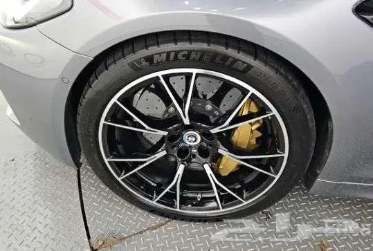 M5 2023 BMW 5