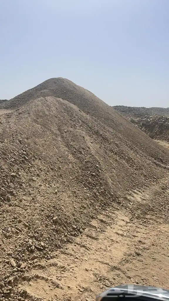 توريد جميع المواد وتنفيذ أعمال البيسكورس والازفلت 11