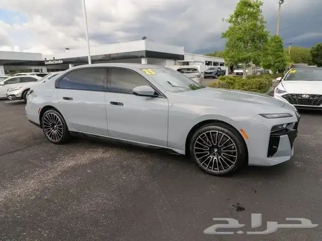 New Bmw 740i 2025 Kit M جديد 4
