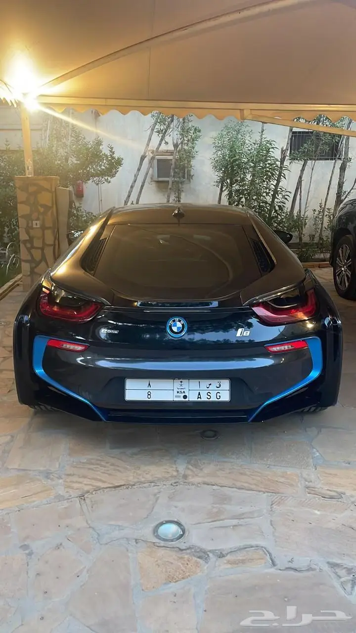 بي ام دبليو i8 0