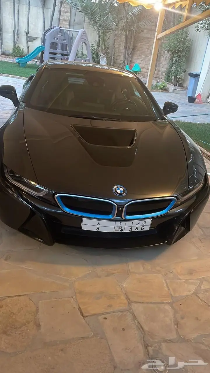 بي ام دبليو i8 3
