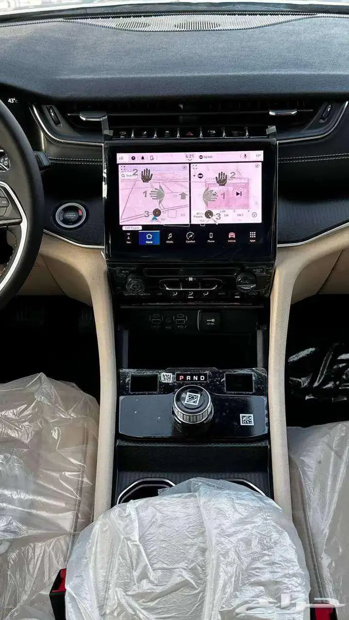 جيب قراند شيروكي لاريدو 2025 كاش او اقساط 9