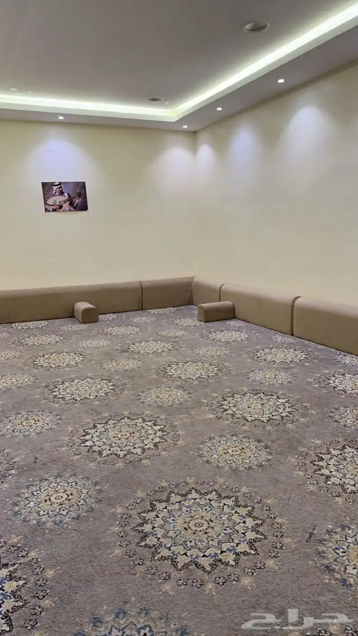 شاليه مملكه قسمين مسبحين ب 650قسم 400 11