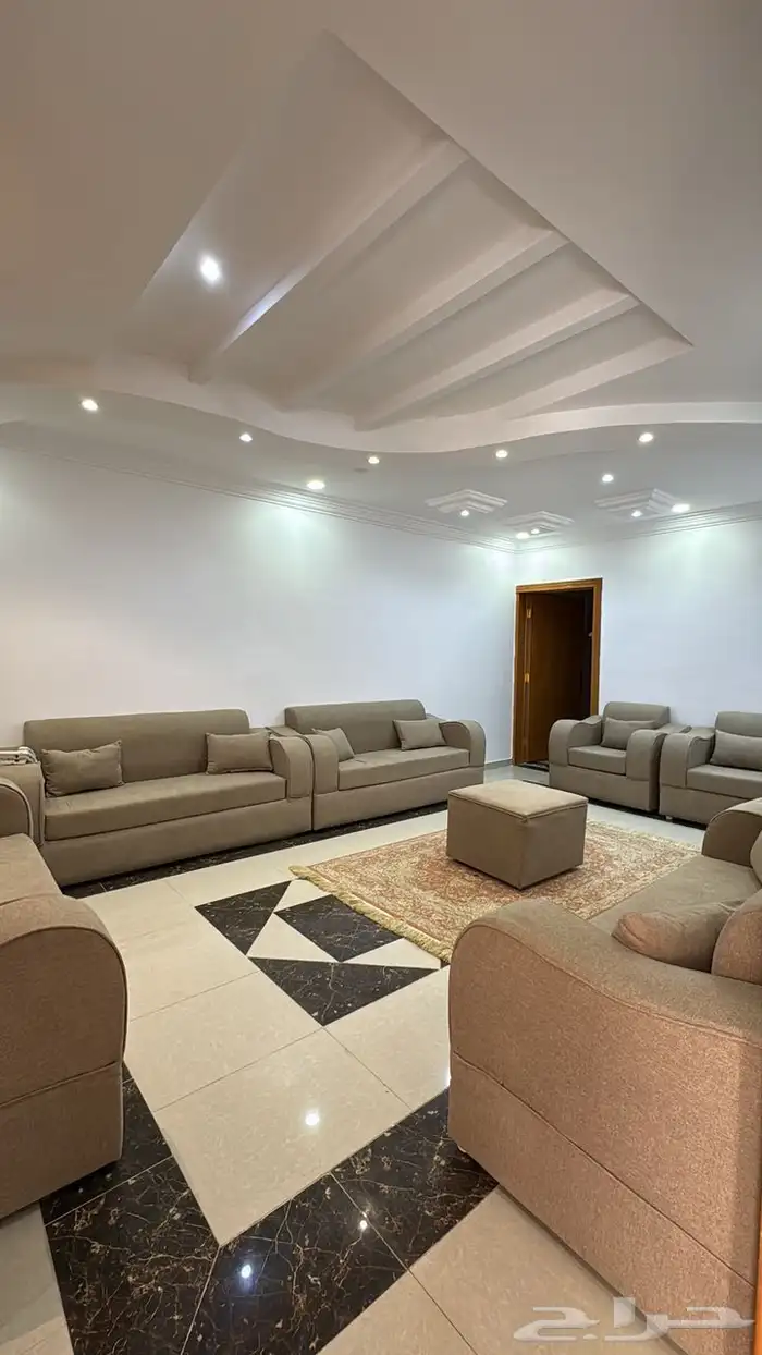 فلل للايجار 8