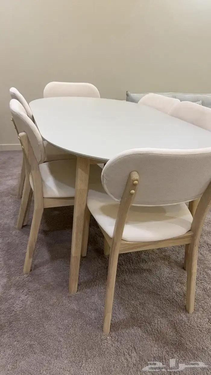 طاوله طعام مع 6 كراسي 1