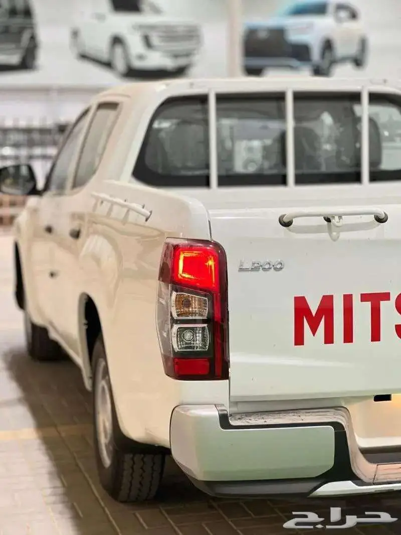 ميتسوبيشي L200 غمارتين 2025بدون دبل (قير عادي) 7