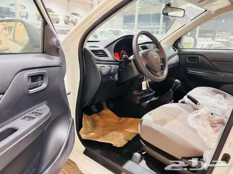 ميتسوبيشي L200 غمارتين 2025بدون دبل (قير عادي) 14