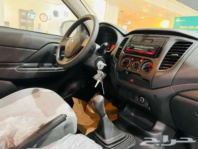 ميتسوبيشي L200 غمارتين 2025بدون دبل (قير عادي) 15