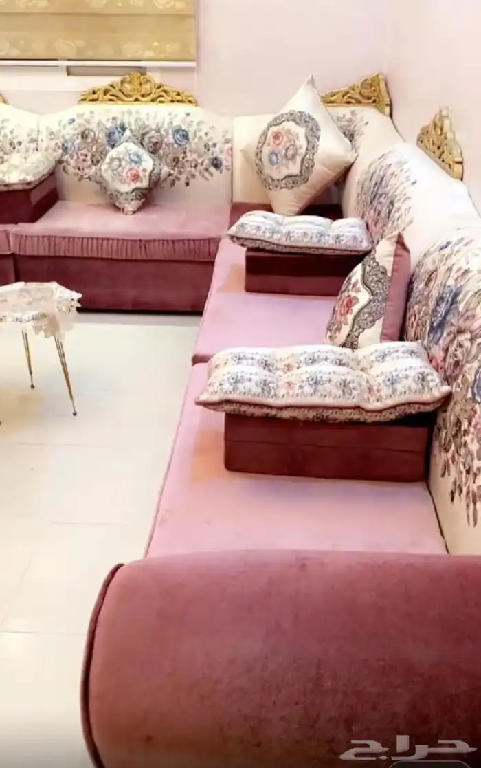 كنب نظيف متصل 4