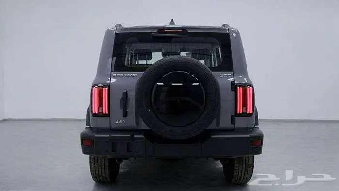 تانك 300 فل كامل دفع رباعي موديل2025 3