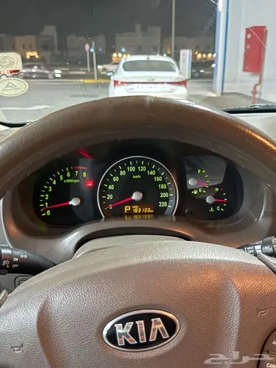 كيا كارنيفال 2014 نص فل للبيع او البدل kia carnival 4